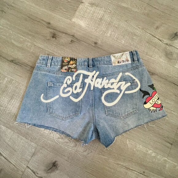 Ed Hardy-Love Eternal-Jean Denim Shorts-Light Vintage Blue-Heart/Flower-Size 30 - Picture 9 of 14